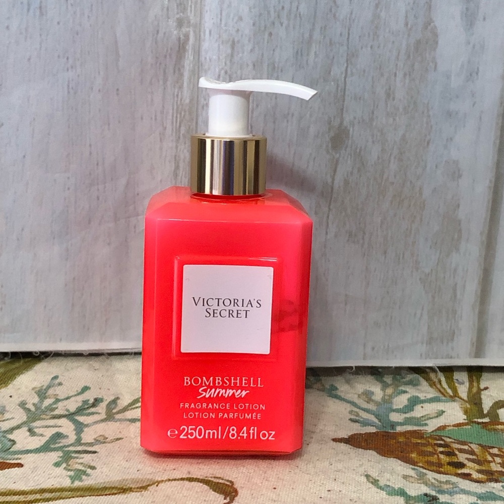 Victoria's Secret Bombshell Summer Fragrance Lotion Retired